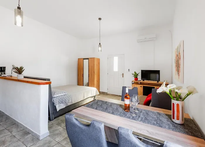 Papic Апартаменты